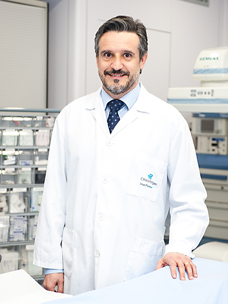 Doctor-José-Antonio-De-Paz-Clínica-Rotger-Grupo-Quirónsalud