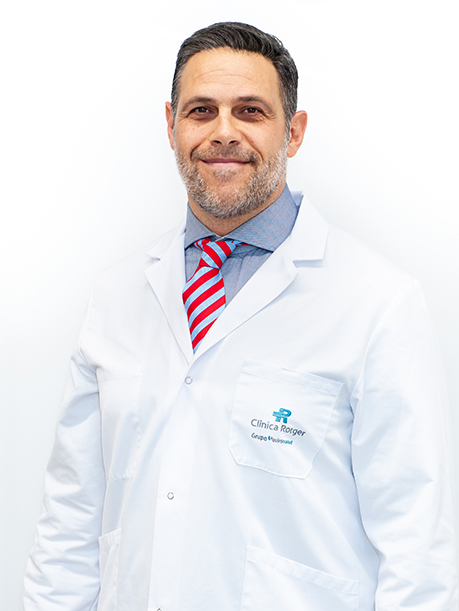 Doctor-Jesús-María-Mirasol-García-Clínica-Rotger-Grupo-Quirónsalud