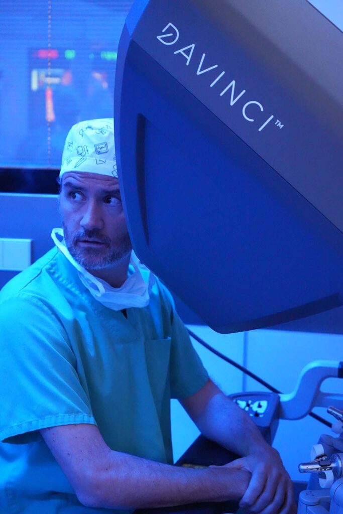 Dr-José-María-Muñoz-Clínica-Rotger-Robot-da-Vinci-Xi