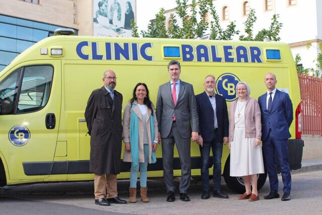 Donación ambulancias a Senegal y Gambia y a la ONG, Inca Mallorca Solidaria