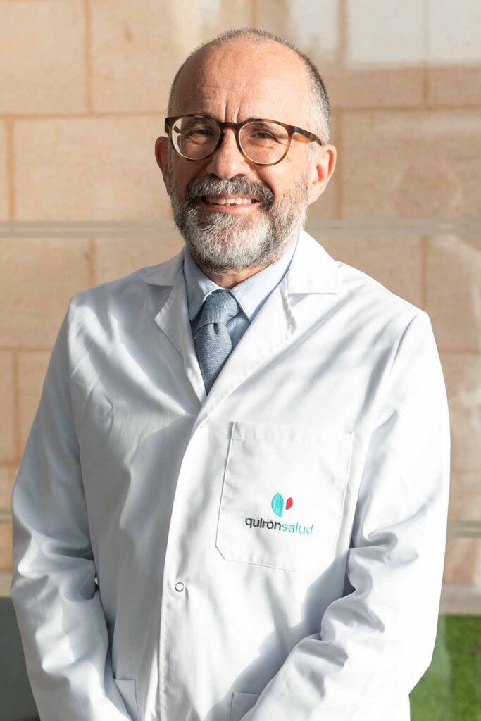 Dr. Mario Gestoso-Unidad-Espalda-Clínica-Rotger